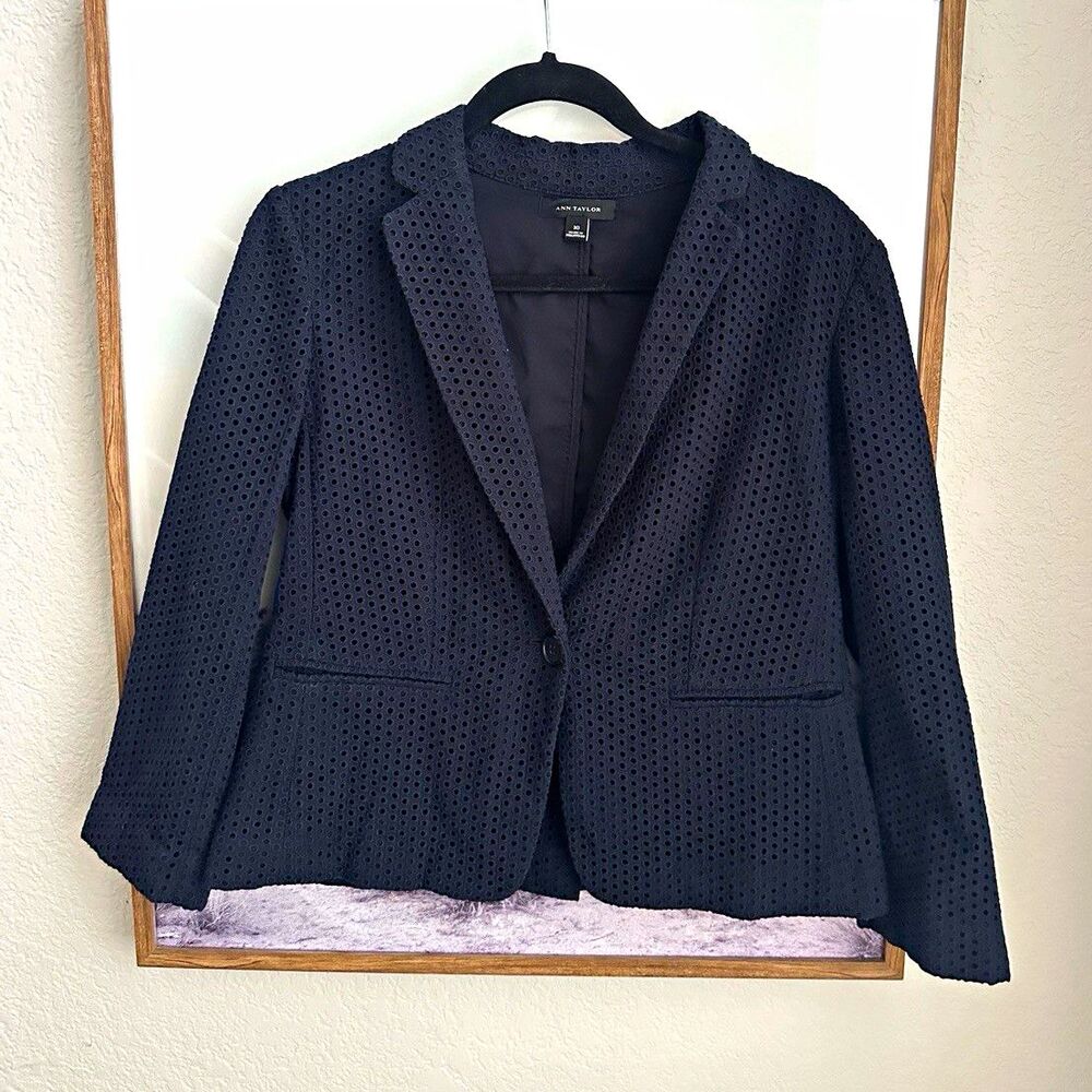 Ann Taylor Newbury Navy Blue 100% Cotton Eyelet Blazer Jacket Size 10